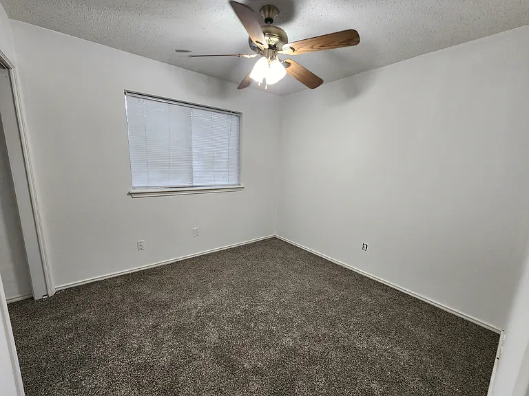 7833 Impala Dr — Photo 8