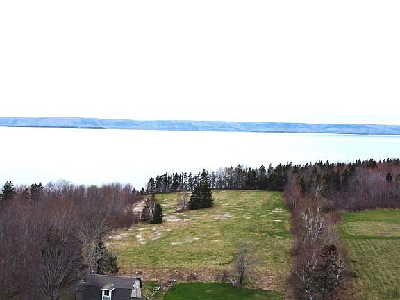 5th image of W Bay Rd