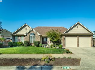 2960 Arrowhead St, Eugene, OR 97404