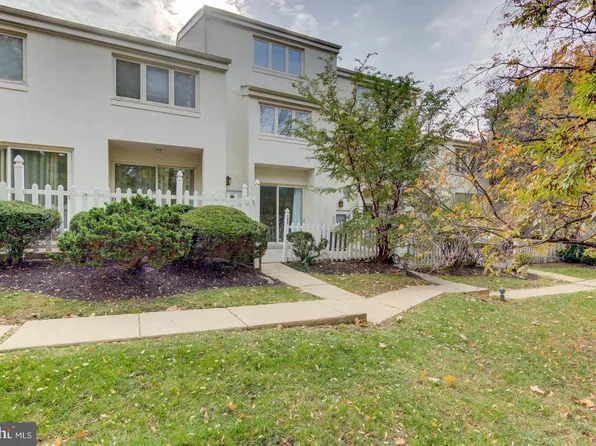 107 Montrose Ave, Bryn Mawr, PA 19010