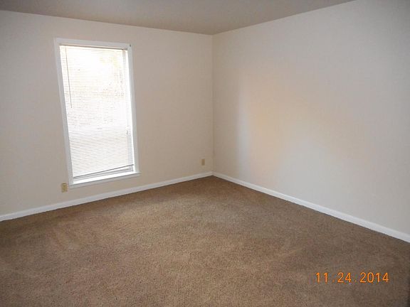 4th image of 150 Hickory Dr