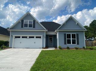 106 Cayman Ct, Winnabow, NC 28479