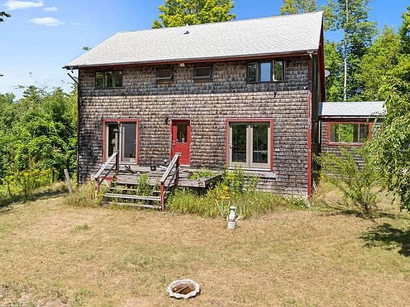 4th image of 395 Liberty Road