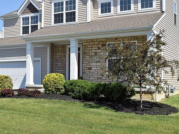 3rd image of 688 Gallop Ln