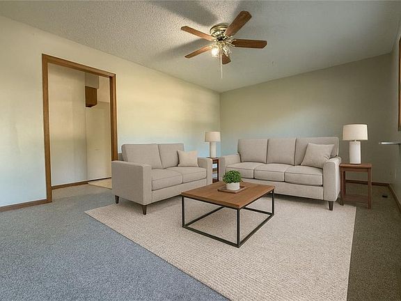 3rd image of 705-707 N Belt Ave