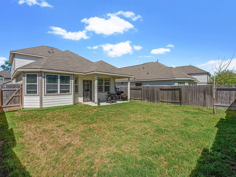 2221 Raider Dr — Photo 38