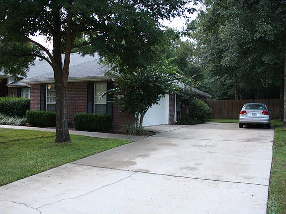 2nd image of 5851 Saratoga Dr