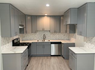 343 Riverdale Dr, Glendale, CA 91204