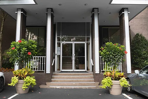 Rosslyn Vue Apartments Photo 1