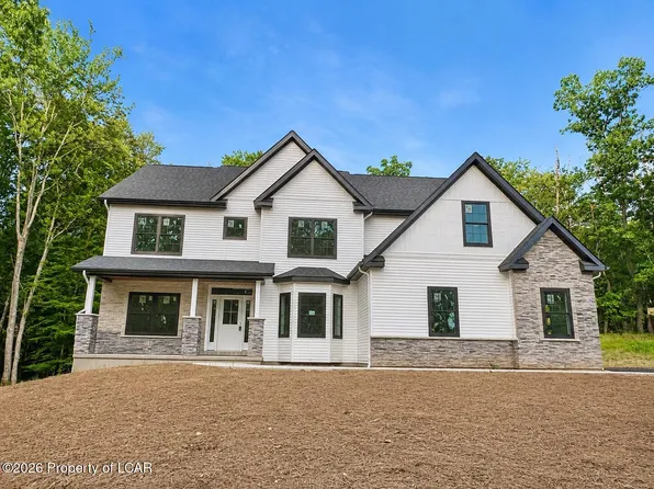 156 Heritage Way, Mountain Top, PA 18707
