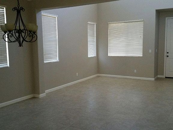 5th image of 1106 Stansbury Ln