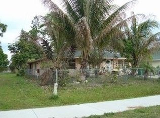 3625 Poplar Way, Naples, FL 34112