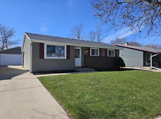 1831 W Cherry St, Milwaukee, WI 53205