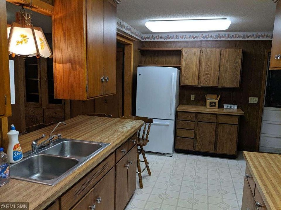 2nd image of 3385 Upper 143rd St W