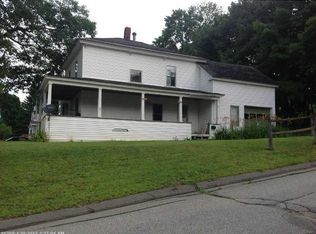 3 Crescent St, Mexico, ME 04257