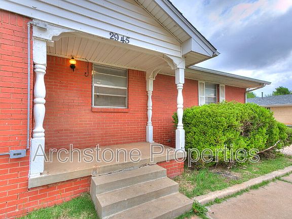 4th image of 2945 SW 54th St