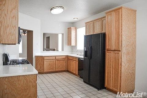 2nd image of 1070 Meadowbrook Dr