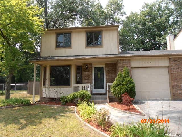 1st image of 845 Woods Ct