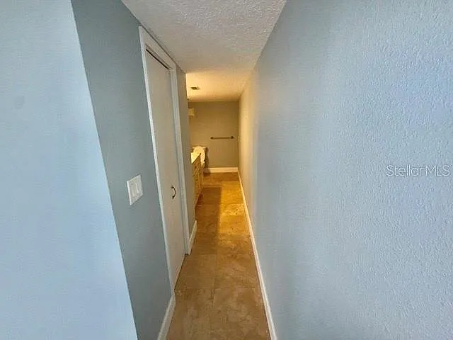 545 Garfield Ave #402 — Photo 14