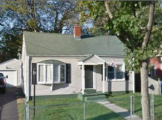76 Merida St, Springfield, MA 01104