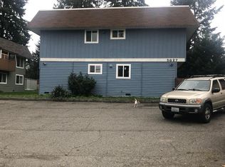 5827 204th St SW, Lynnwood, WA 98036