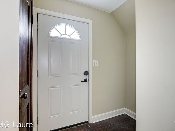 5th image of 6417 Knollbrook Dr Unit A