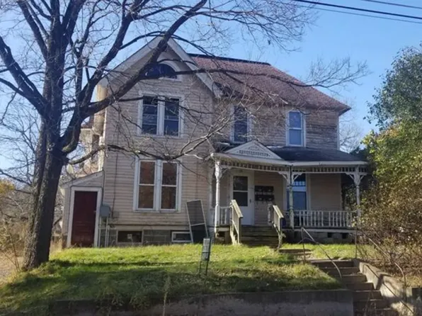 119 South 3rd Street, 119 S 3rd St #1, Black River Falls, WI 54615