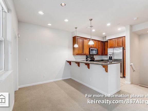 2nd image of 887 Alegre Pl