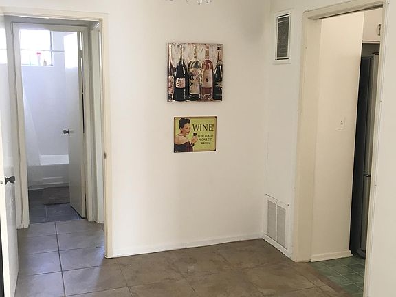 4th image of 11831 Mayfield Ave APT 7