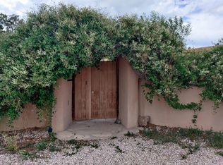 5 La Cumbre Ln, Santa Fe, NM 87507