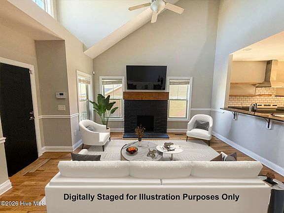 2nd image of 114 Cypress Circle
