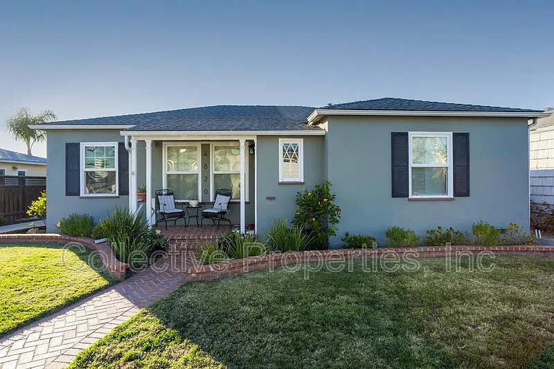 3 bed, 2.5 bath, 1467 sqft, $4,500 — Photo 1