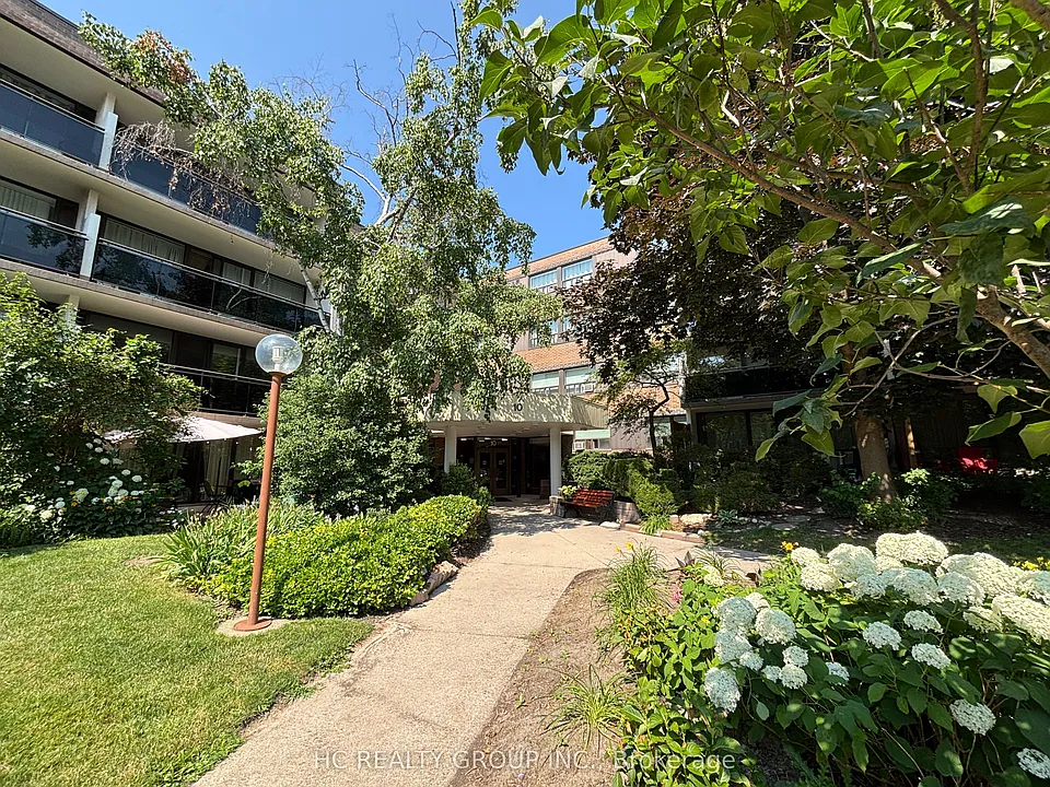10 Sunrise Ave #419