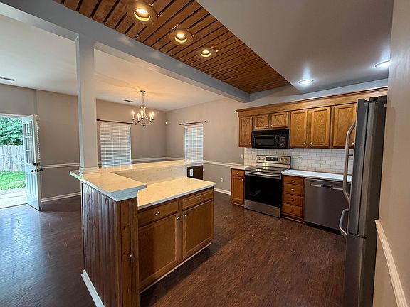 5th image of 2468 Checkerberry Dr