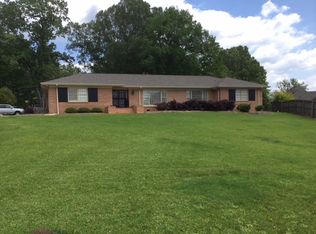 1664 S Montgomery St, Starkville, MS 39759