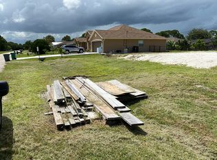 309 SW Dwight Ave, Port Saint Lucie, FL 34983