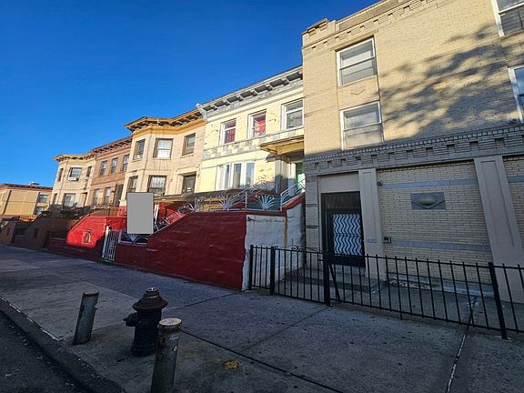 2nd image of 193 Rogers Ave