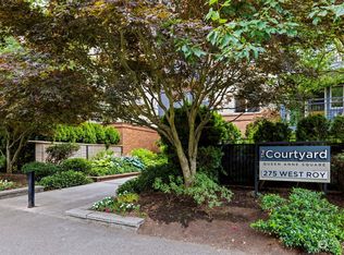 275 W Roy St APT 402, Seattle, WA 98119