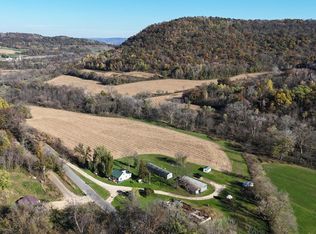 44467 Dakota Valley Dr, Dakota, MN 55925