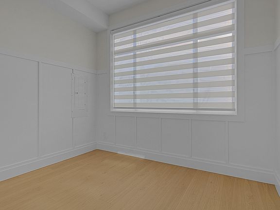 5th image of 4217 Old Clayburn Rd #11