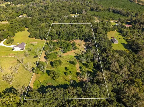 12799 Lyter Ln, Fairhope, AL 36532