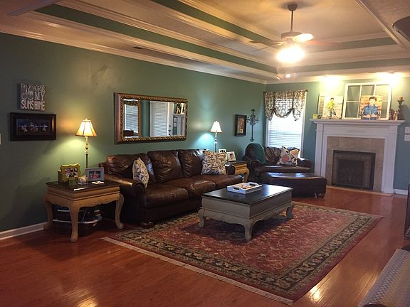 Spacious Living Room