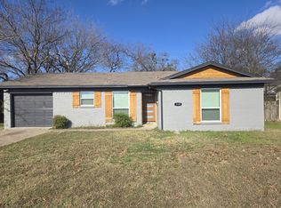 119 Bristol Dr, Cedar Hill, TX 75104