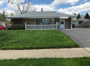 3898 Kingswood Dr, Dayton, OH 45429