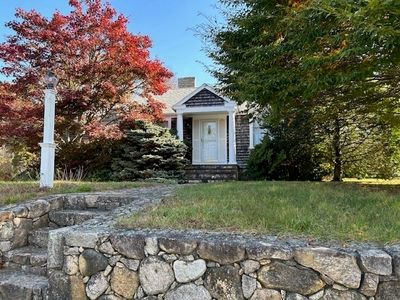 14 Connecticut Ave, Dartmouth, MA, 02747