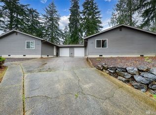 6485 Lewis Dr NE, Bremerton, WA 98311