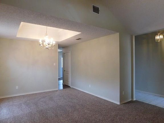 4th image of 3438 Sterling Dr