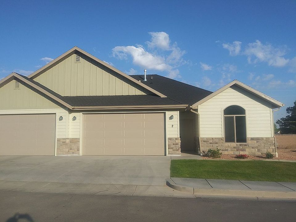2nd image of 1121 Cedar Knolls Street ##2