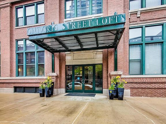2nd image of 411 W Ontario St APT 506