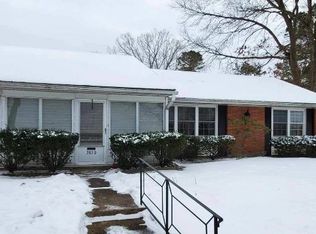 382 Chatham Ct, Lakewood, NJ 08701